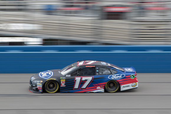 Stenhouse Jr. Battles Back to Score an 18th-Place Finish at Fontana