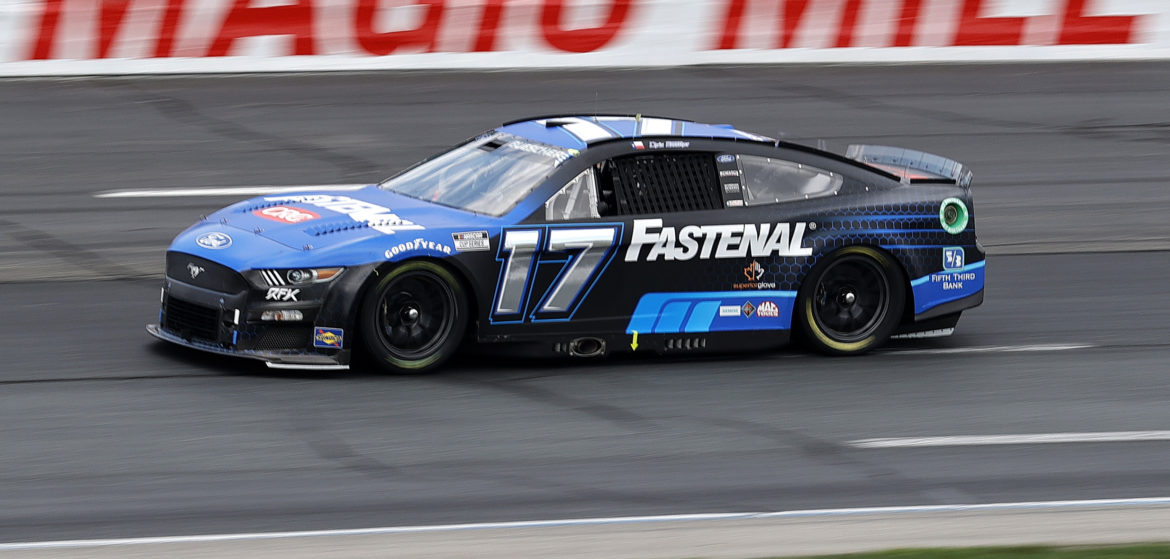 Buescher Finishes 17th in New Hampshire