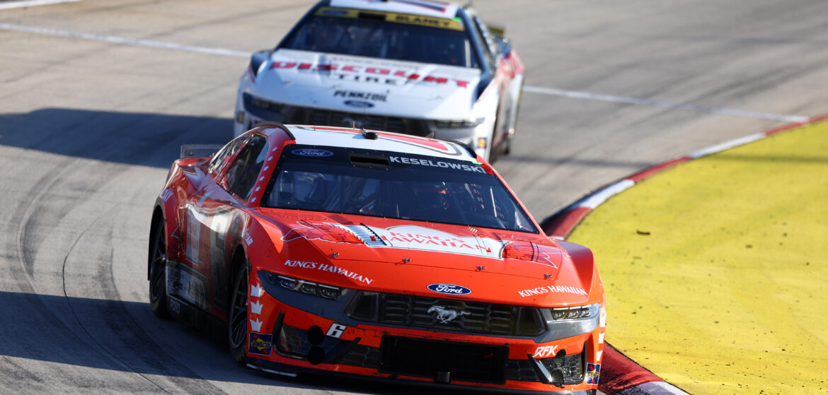 Keselowski Leads 170 Laps, Finishes P9 in Martinsville