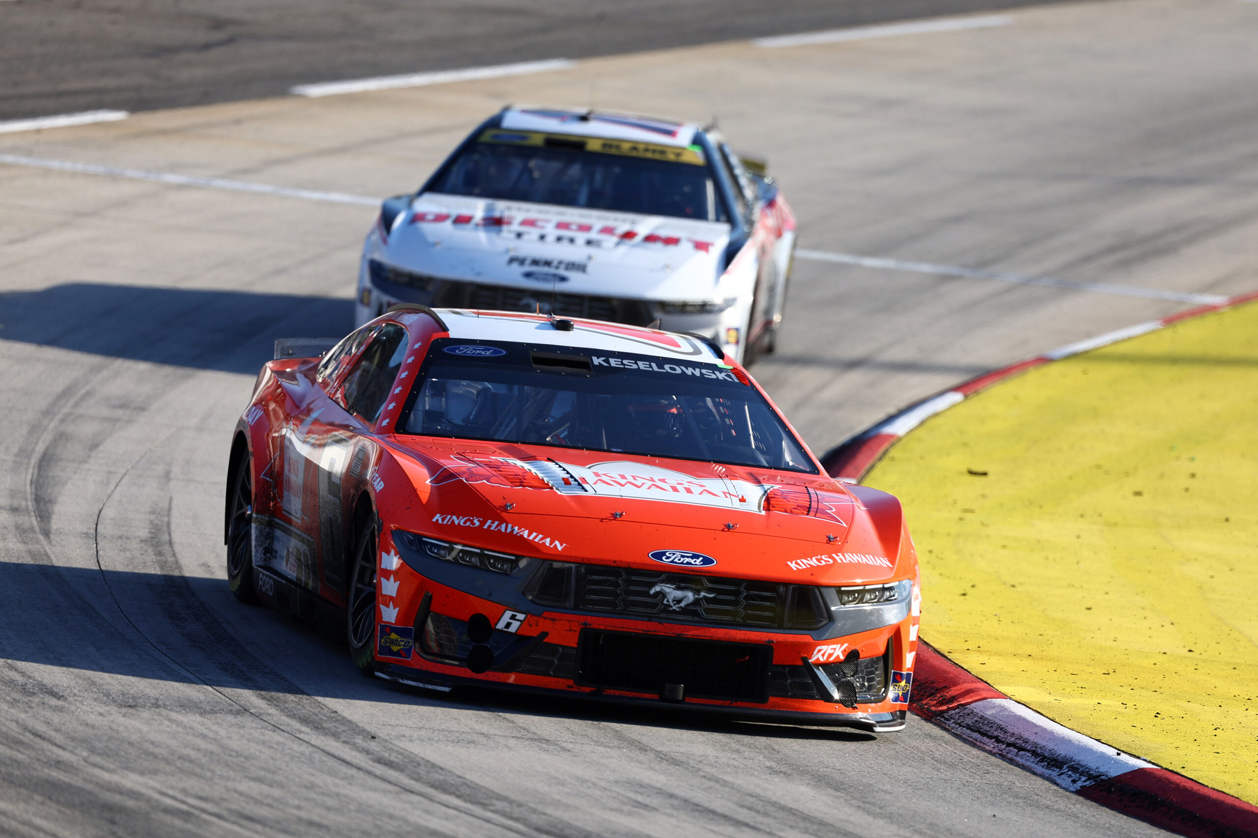 Keselowski Leads 170 Laps, Finishes P9 in Martinsville